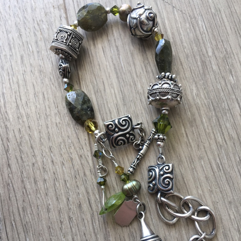 Tres Jolie Bracelet